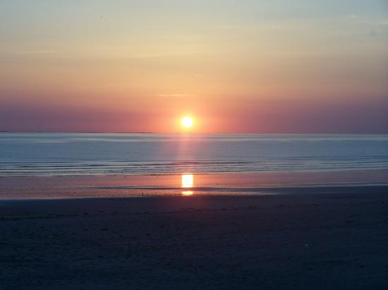 coucher du soleil sur les îles Chausey